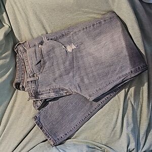 Ladies aeropostale low rise jeggings. Size 14 short.